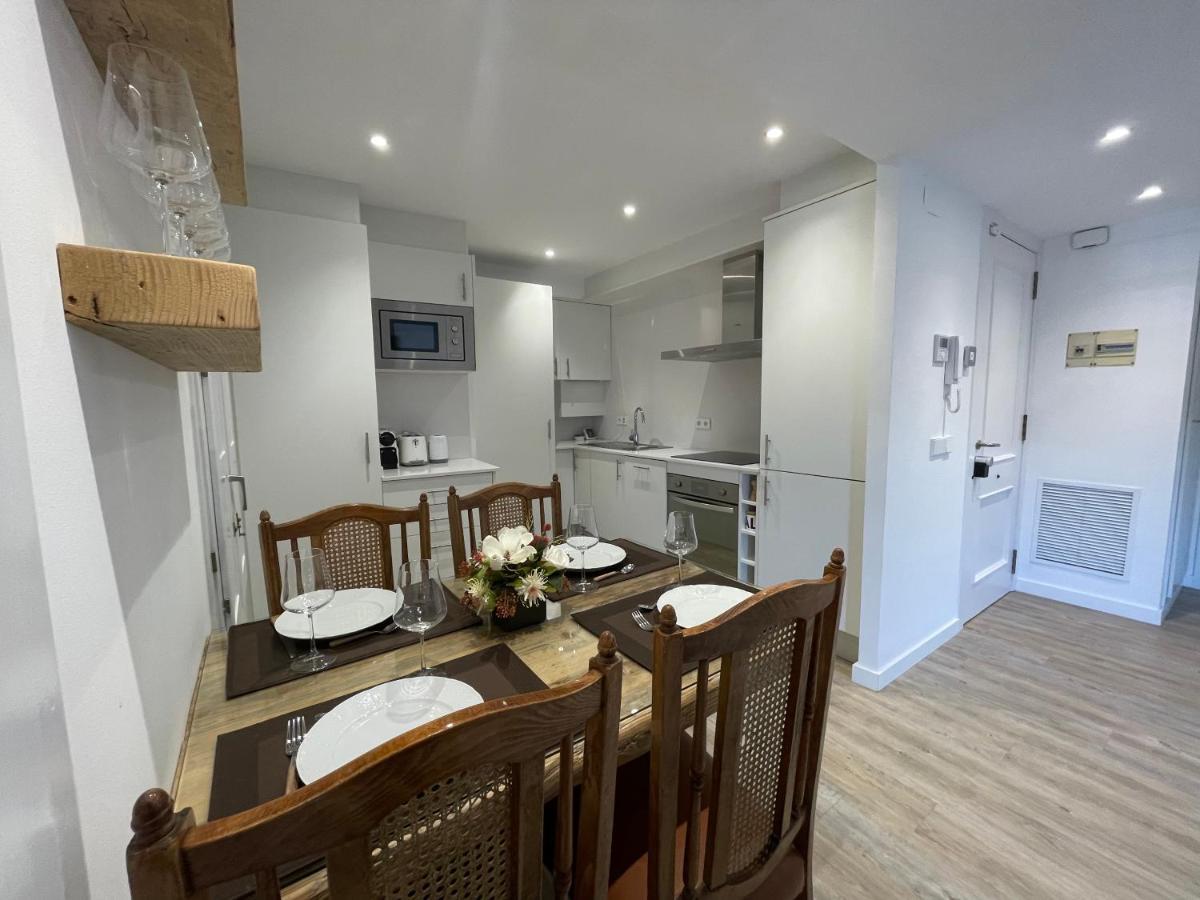 Modern Apartment In The Heart Of Old Town Gerona Buitenkant foto
